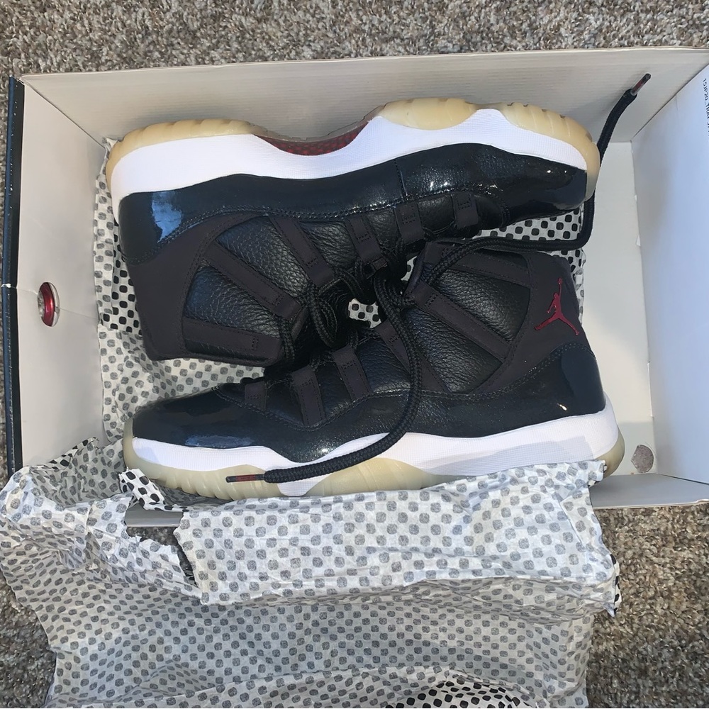 Men’s Jordan 11 Retro 72-10 (2015)